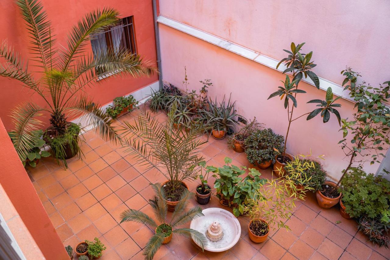 Ibericabeds Realejo Apartment Granada Bagian luar foto